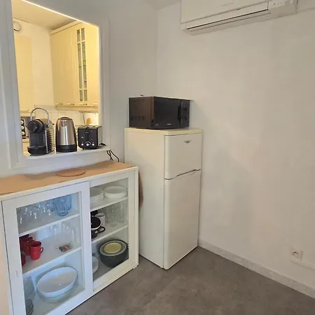 Apartamento For 4 With Pool 350m From